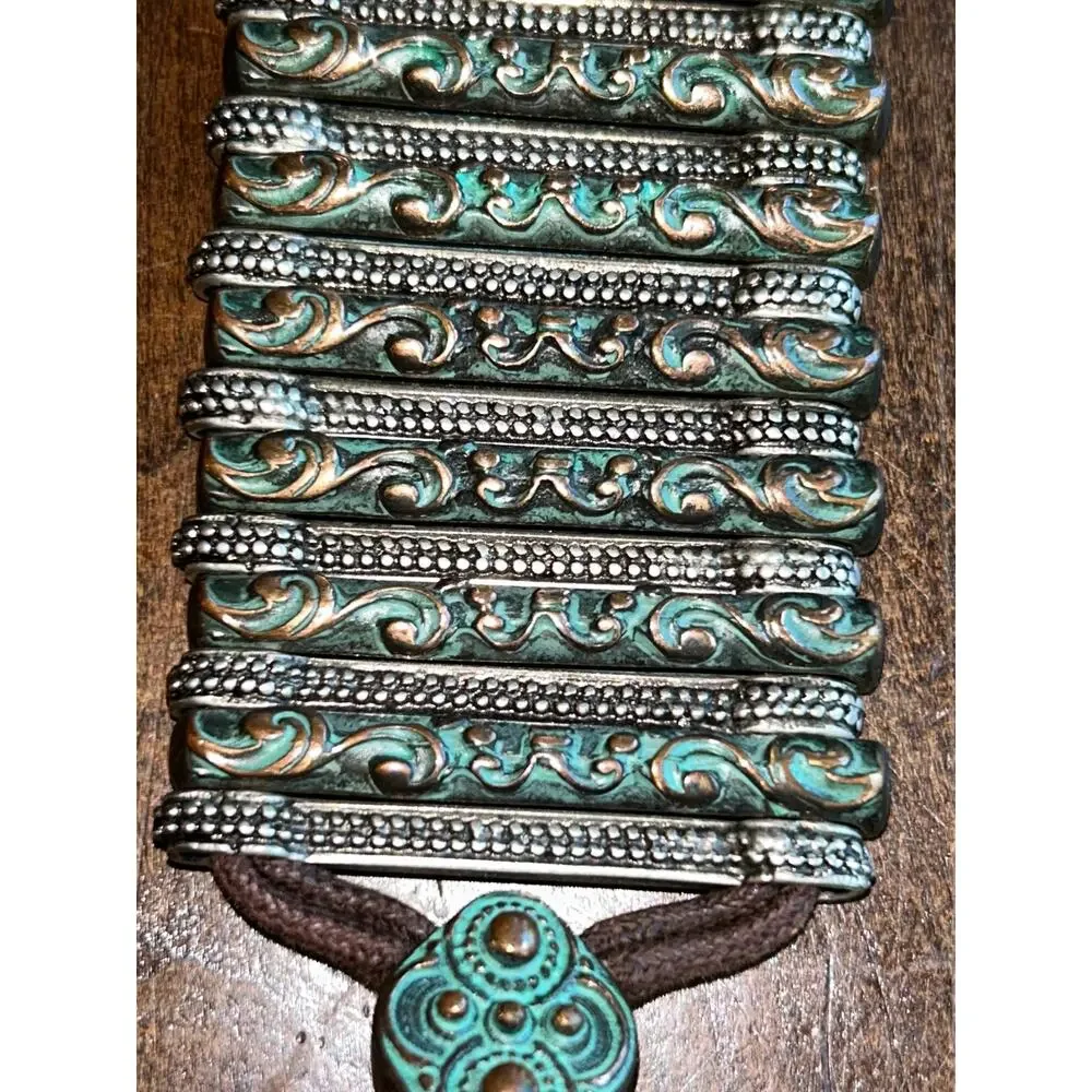 Vintage Womens Green Copper Like Belt String Closure Tie Around boho festival